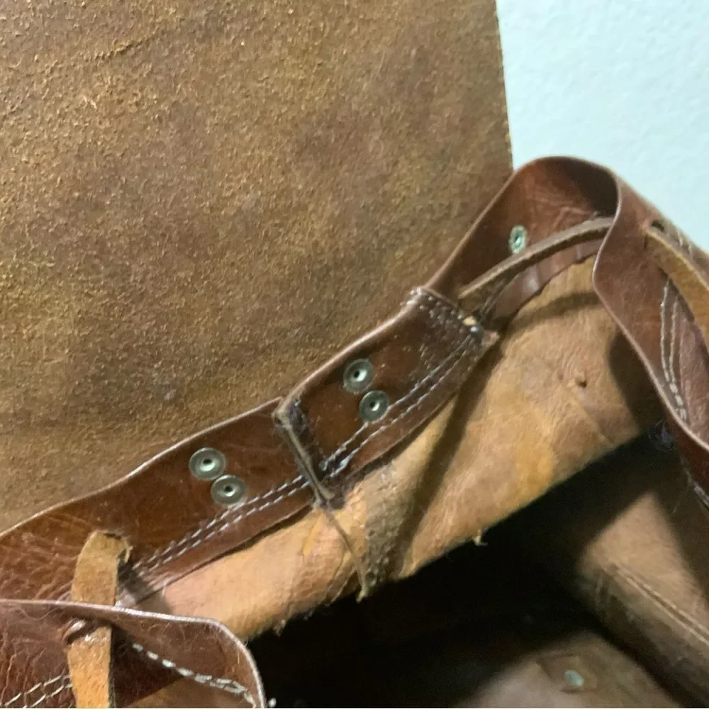 Vintage brown Leather Backpack With Front Compartment handmade